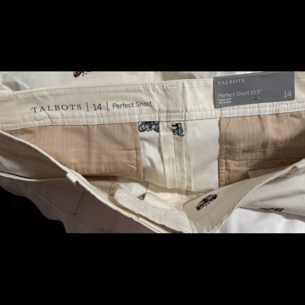 Talbots Cream Women's Bermudas with Butterfly Embroidery NWT Size 14 - Picture 6 of 8